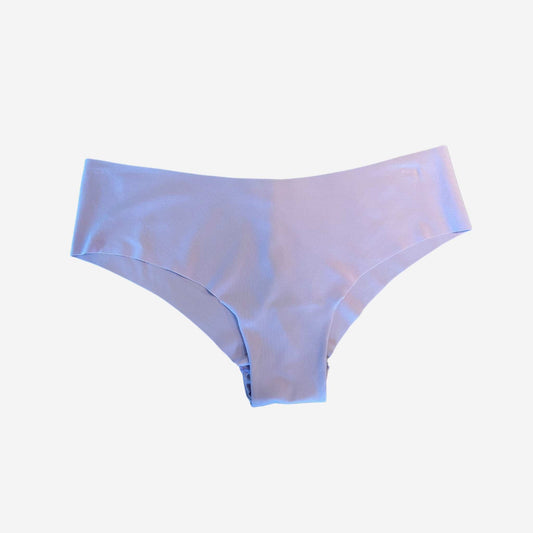 Women's breathable seamless hipster underwear in light purple. Fits in true size.