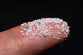 Some microplastics were found in the salt on the person's finger.