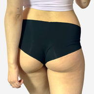 Seamless women's underwear in black. Made with plant-powered fabrics which offered the ultra comfy and stretchy texture.